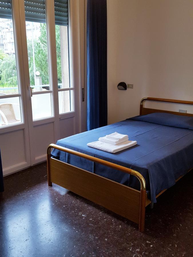 Hotel Miramare Savona Kültér fotó